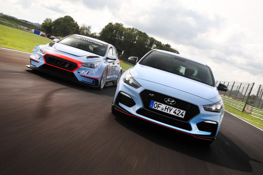  Hyundai i30 R TCR (PD) 2017 года  (фото 19 из 29)